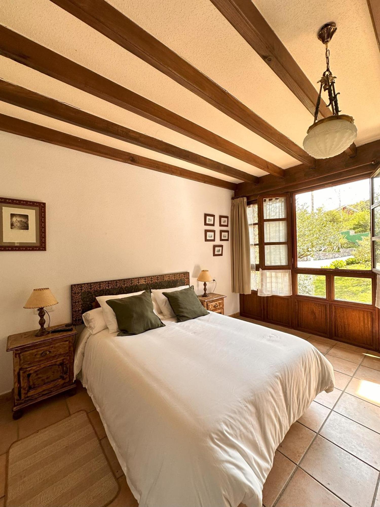La Nozal De La Pena Guest House Villaviciosa  Bagian luar foto
