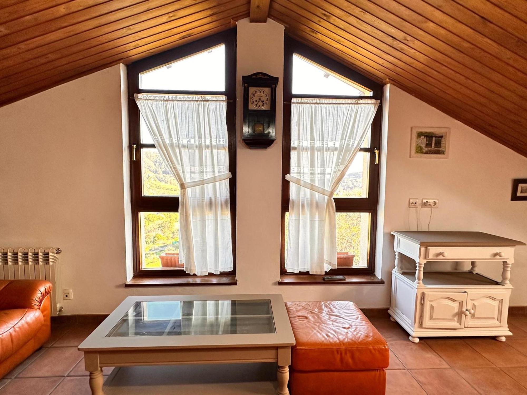 La Nozal De La Pena Guest House Villaviciosa  Bagian luar foto